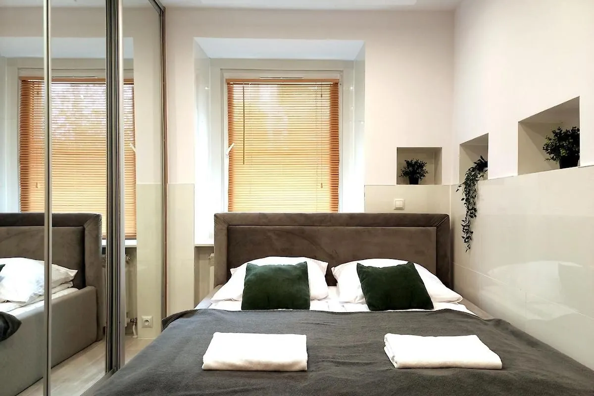 Old Town Apt - Rzeszowska Str Krakow Poland